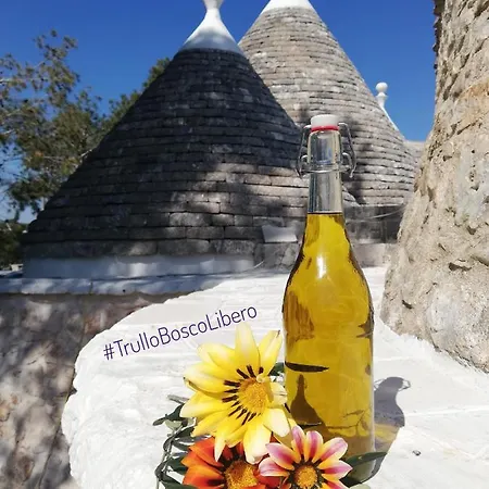 Trullo Bosco Libero * Ostuni