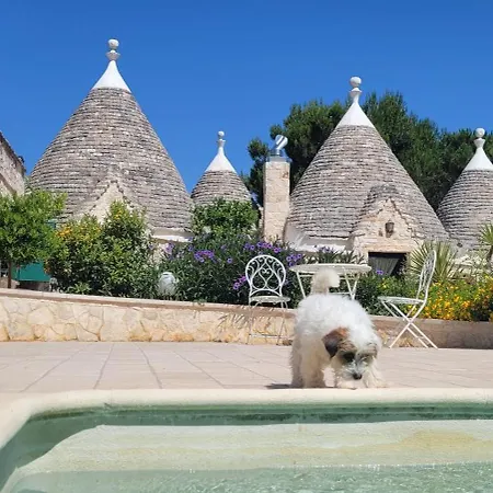 Trullo Bosco Libero Casa de Férias *